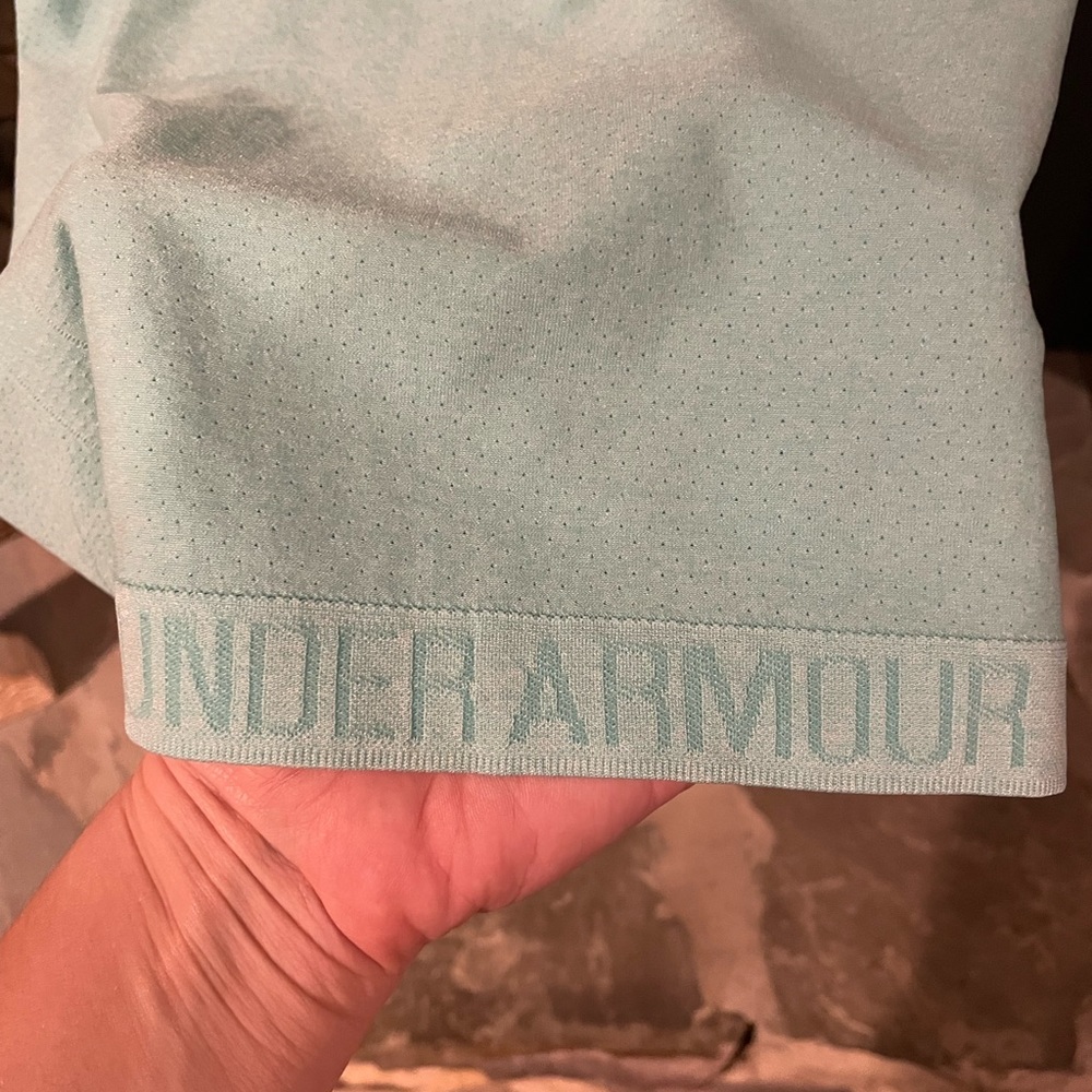 Under Armour Racerback Tank! - Picture 3 of 4